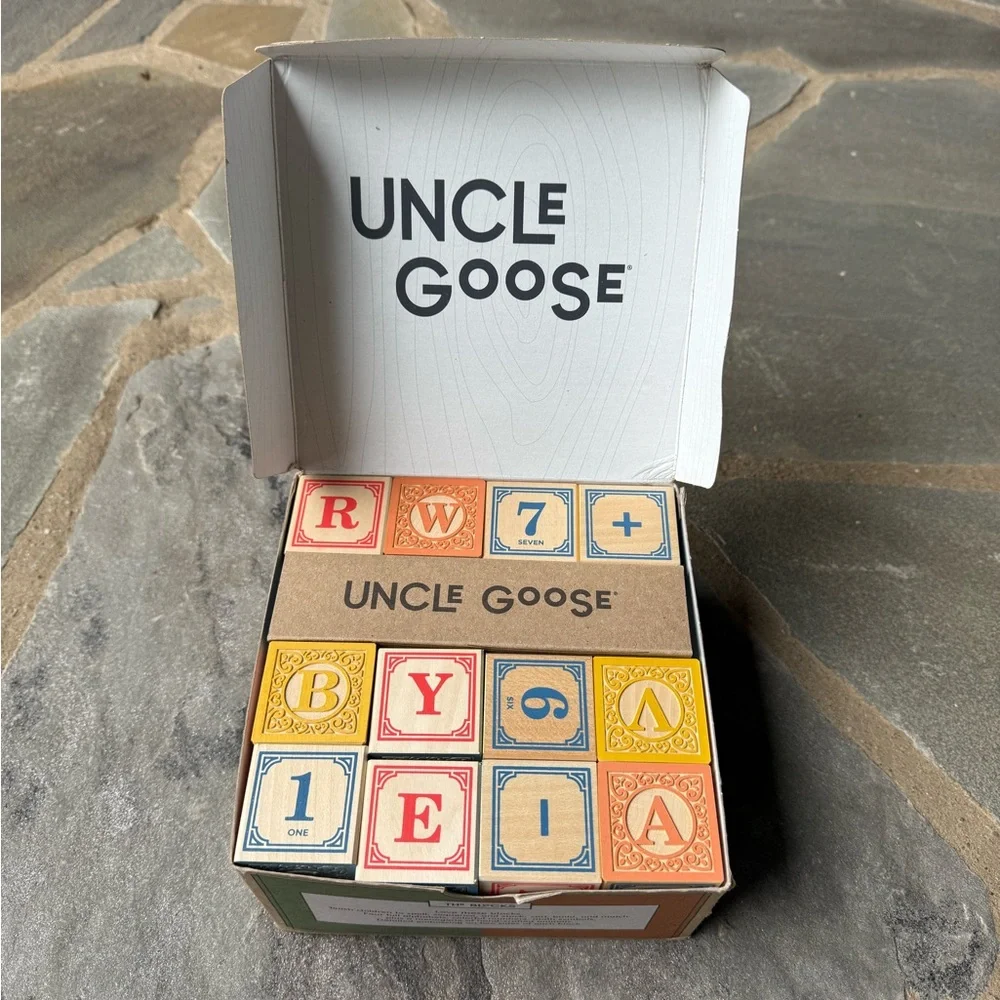 New🌟Anthropologie-Uncle Goose Classic ABC Blocks